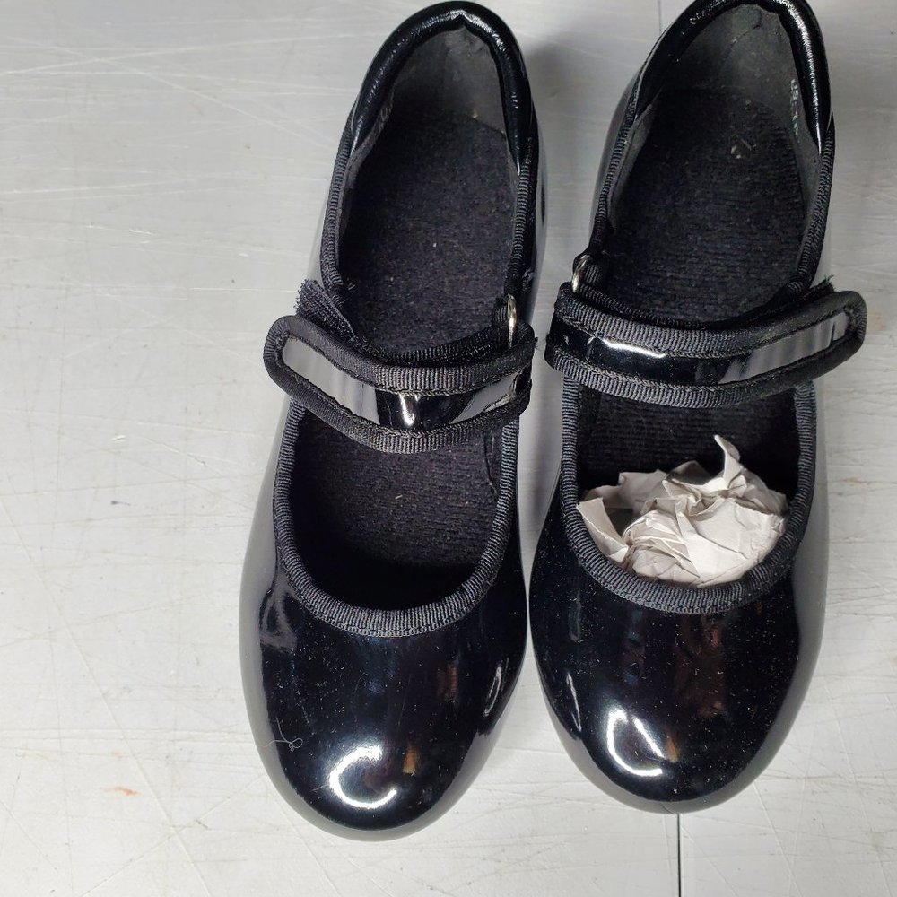 Toddler girl's tap shoes size 10.5